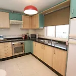 La Buena Vida, By Comfortable Luxury Apartment